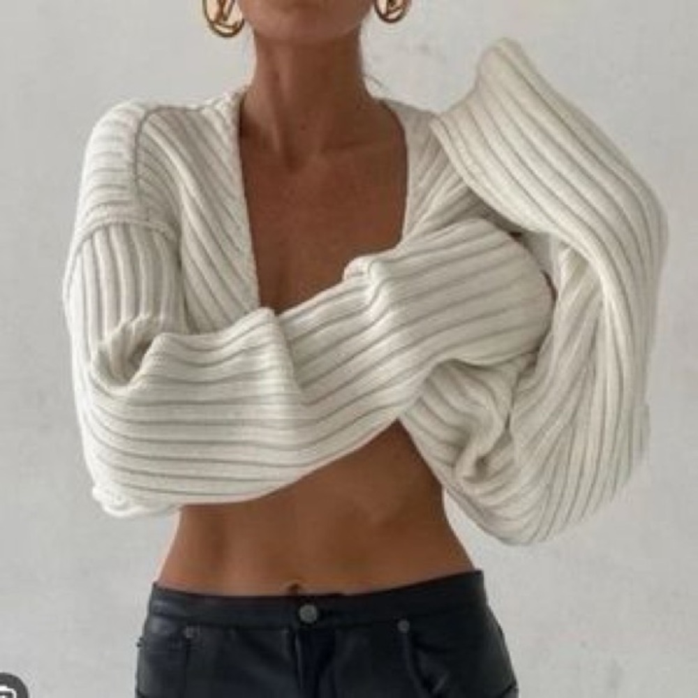 SIMONETTT Sweater Sleeve Elegant White Ribbed Sweater